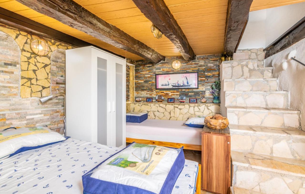 شقة Stone House Knez فربنيك المظهر الخارجي الصورة