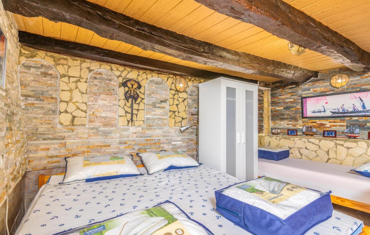 شقة Stone House Knez فربنيك المظهر الخارجي الصورة